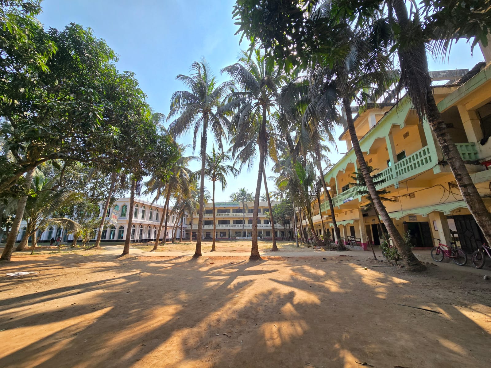 জামিয়ার ভিতরের একাংশ